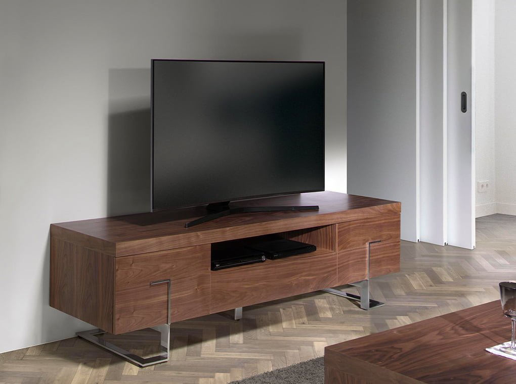 Meuble TV en bois de noyer et acier chromé 3222 Angel Cerdá