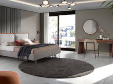 Charger l'image dans la visionneuse de la galerie, Chaise rembourrée en éco-cuir avec structure en acier noir et doré 4106 Angel Cerdá