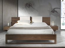 Charger l'image dans la visionneuse de la galerie, Lampe de table en marbre calacatta et acier poli doré 8034 Angel Cerdá