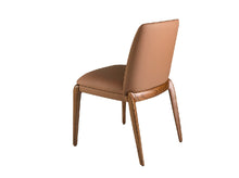 Charger l'image dans la visionneuse de la galerie, Angel Cerda Chaise en éco-cuir marron 4135