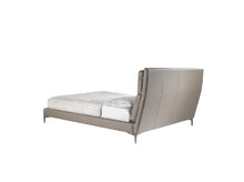 Charger l'image dans la visionneuse de la galerie, Lit rembourré en similicuir avec coussins Angel Cerda 7014