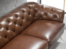 Charger l'image dans la visionneuse de la galerie, Canapé 3 places en cuir marron et pied en acier doré Angel Cerda