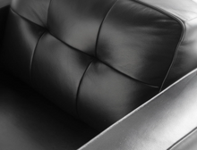 Charger l'image dans la visionneuse de la galerie, Canapé design en cuir noir Angel Cerda 6030