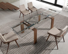 Charger l'image dans la visionneuse de la galerie, Table à manger extensible en verre trempé et bois de noyer modèle 1007 Angel Cerdá
