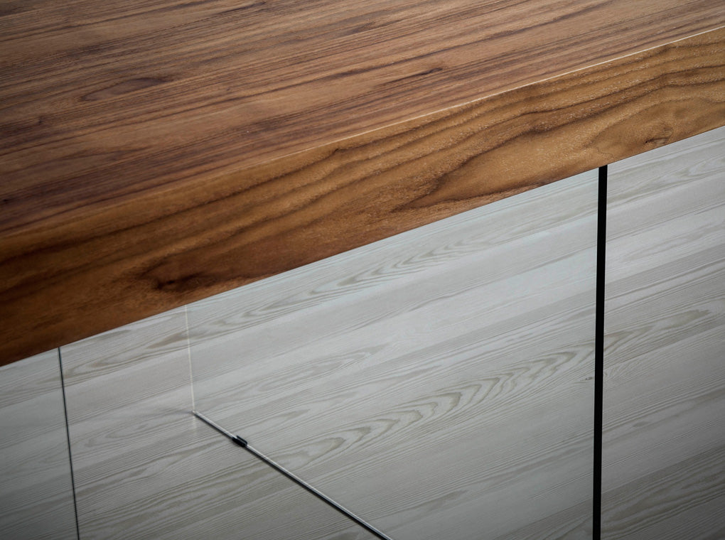 Table à manger design "Mirio"