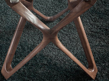 Charger l&#39;image dans la visionneuse de la galerie, Table de salle à manger ronde en verre avec pieds en bois, 120×75
