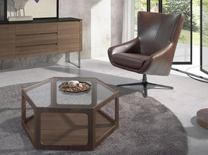 Table basse hexagonale en noyer modèle 2023 Angel Cerdá