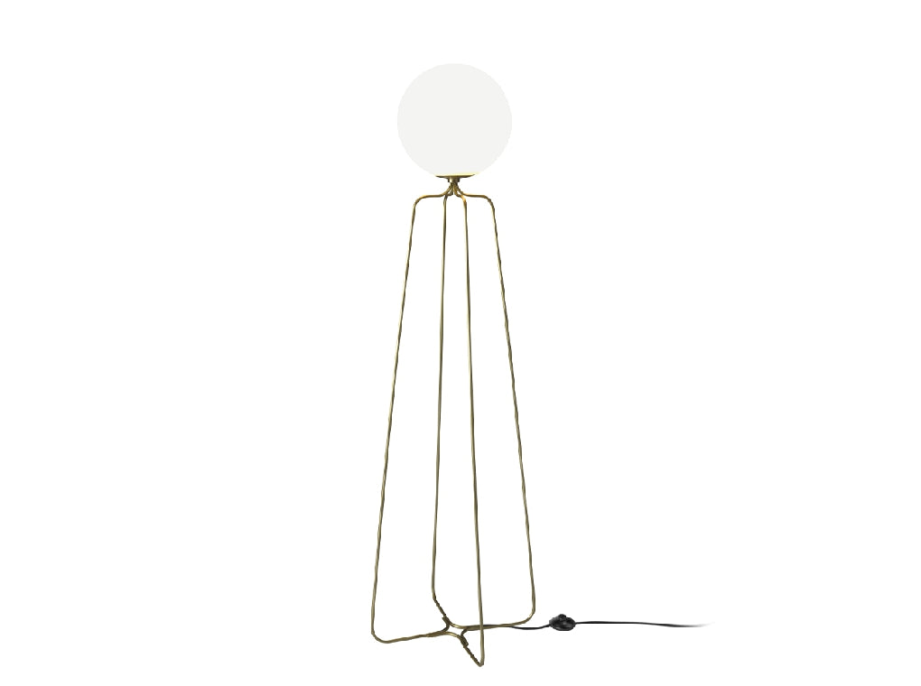 Lampadaire avec base en acier doré et ampoule en verre teinté blanc  8047 Angel Cerdá