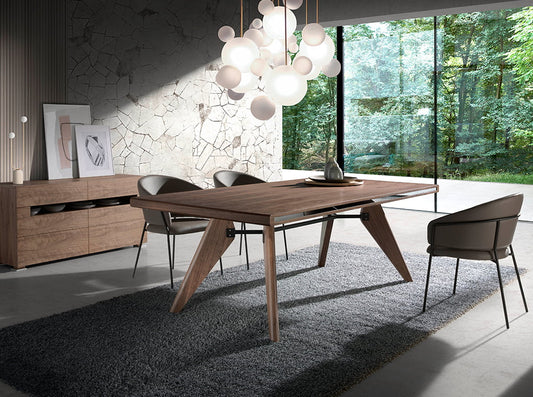 Chaise de salle à manger design en similicuir vison et pieds acier noir – Angel Cerdá 4088