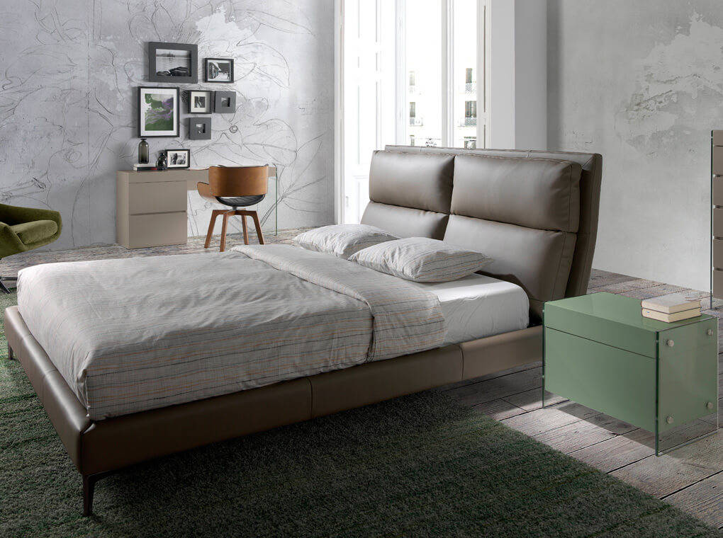 Lit double design moderne en similicuir vison avec tête de lit rembourrée