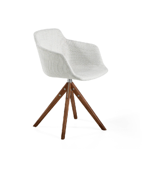 Chaise pivotante en tissu beige
