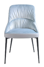 Charger l&#39;image dans la visionneuse de la galerie, Chaise de salle à manger tapissée en velours bleu et cuir gris écologique Angel Cerda
